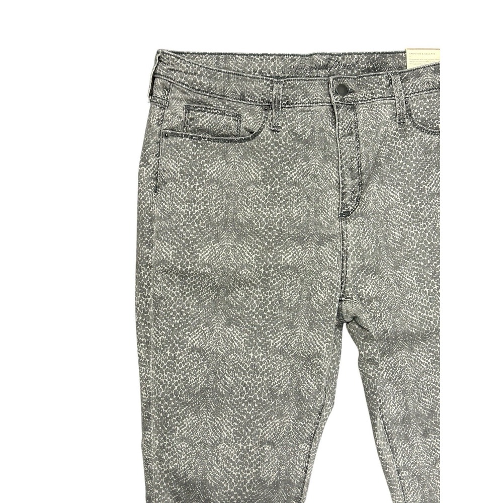 Universal Thread Python Snake Print Jeans 18R Hig… - image 2